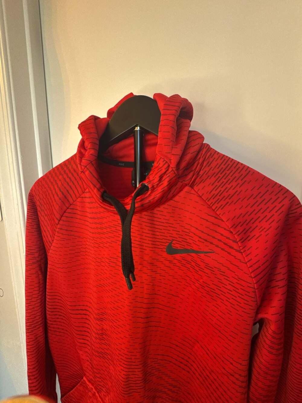 Nike Dri-Fit Therma Hoodie Red Black